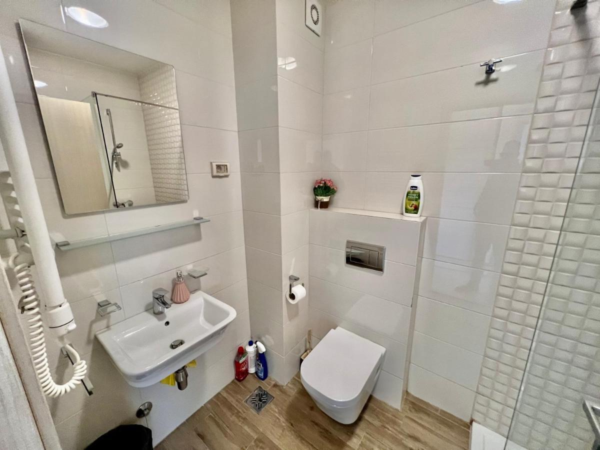 Fanky City Apartments 波德戈里察 外观 照片