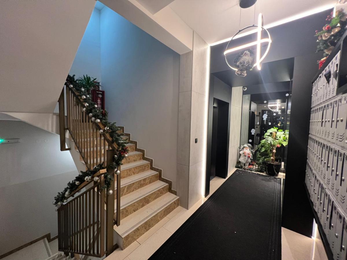 Fanky City Apartments 波德戈里察 外观 照片